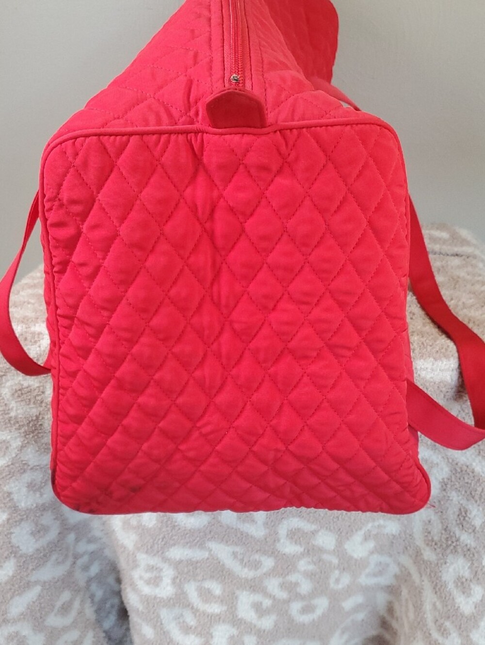 Large Vera Bradley Quilted Red Weekender Tote Bag - Picture 7 of 7